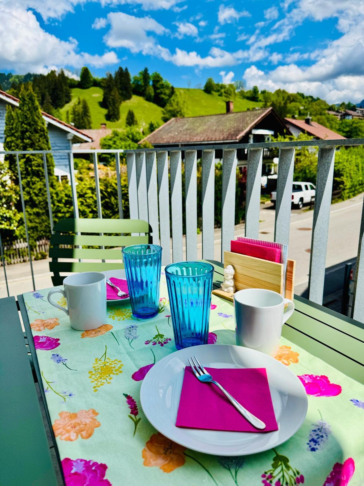 Berg Fux - Ferienwohnung Francis Der Esel Sonthofen Exterior foto